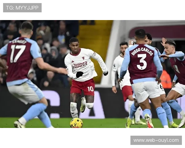 维拉主场迎曼联,埃梅里九连胜士气正盛对决红魔残阵